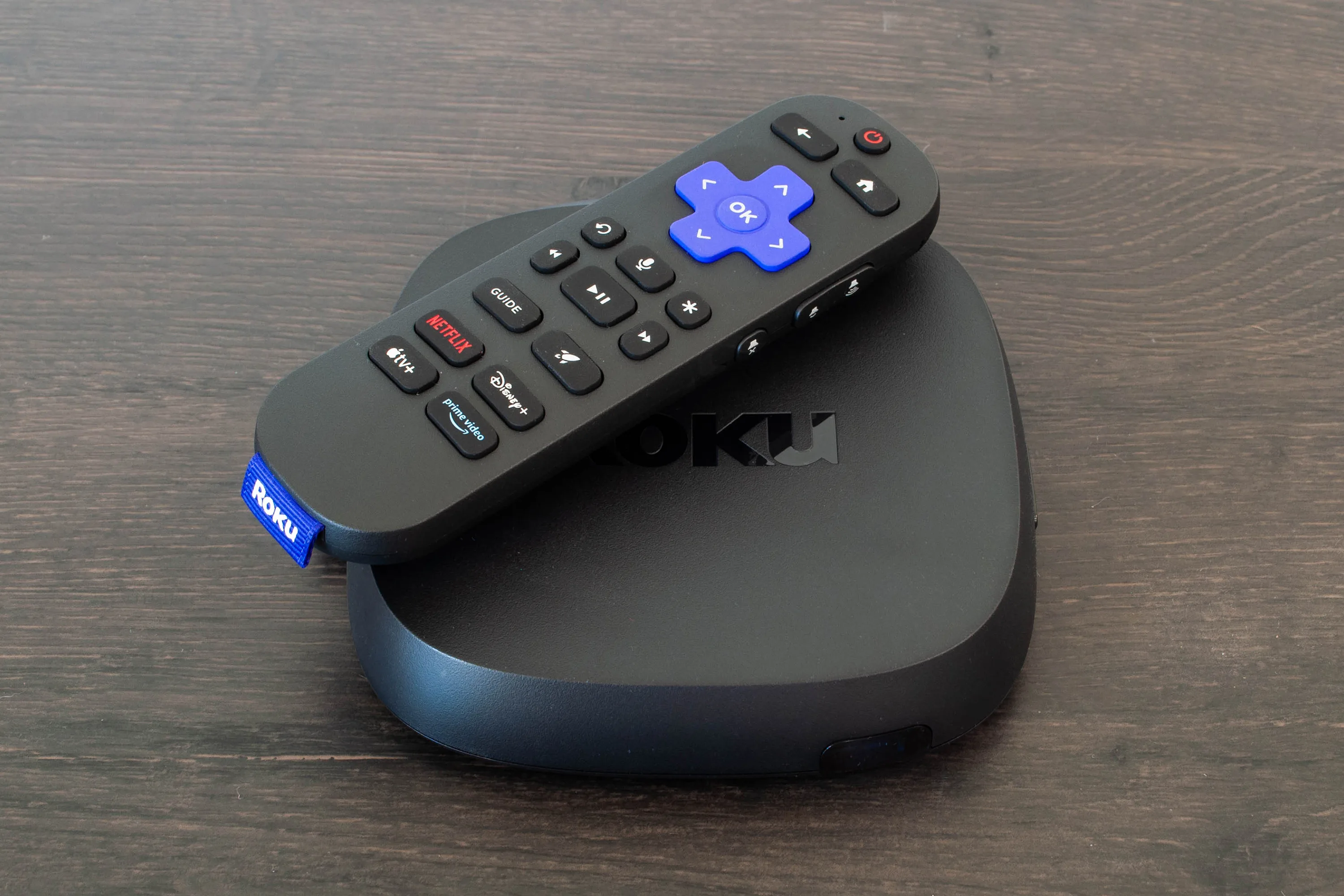 The Roku Ultra streaming device with its remote.